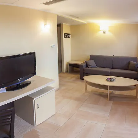 Bv Airone Otel 4*